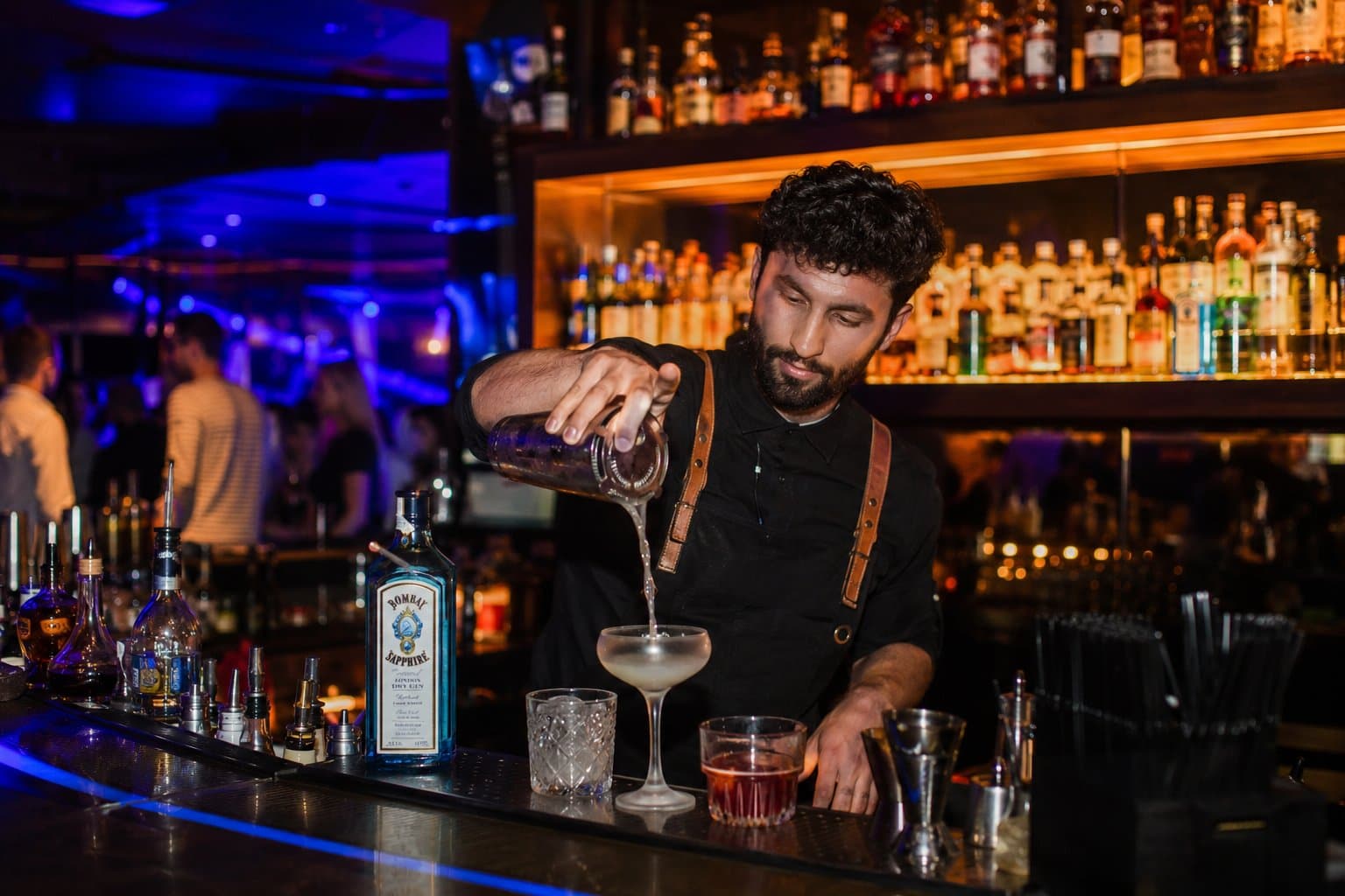 Bartender im Palais